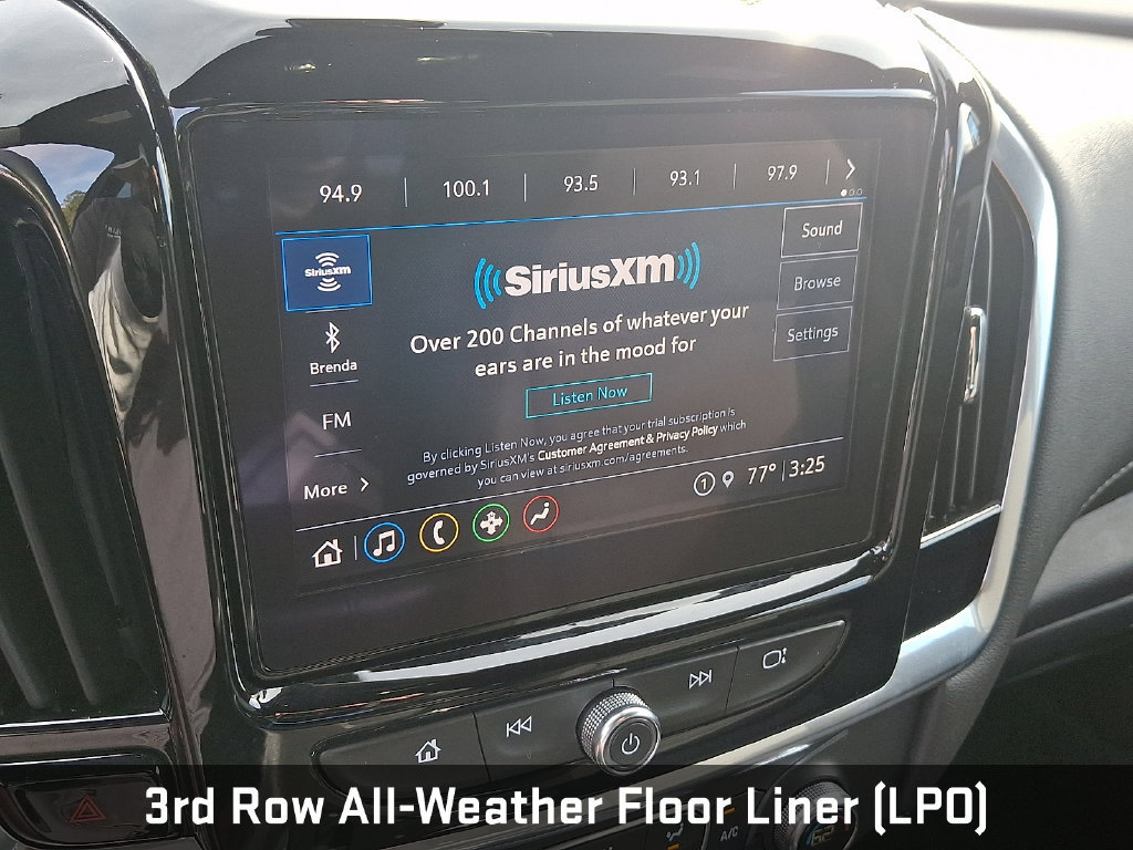 Used 2022 Chevrolet Traverse LT w/ LPO, Black Accent Package AWD/4WD image 22