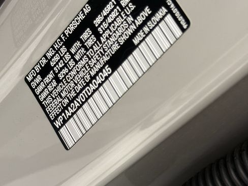 Certified 2026 Porsche Cayenne AWD/4WD image 26