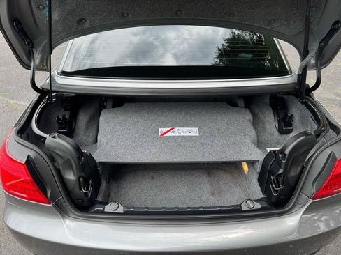 Used 2012 BMW M3 Convertible RWD image 12