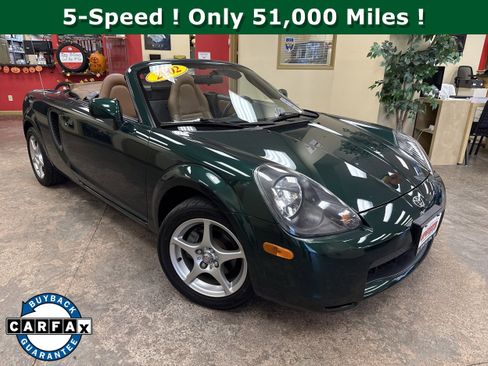 Used 2002 Toyota MR2 image 1