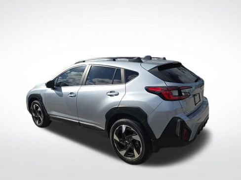 Used 2024 Subaru Crosstrek 2.5i Limited image 5