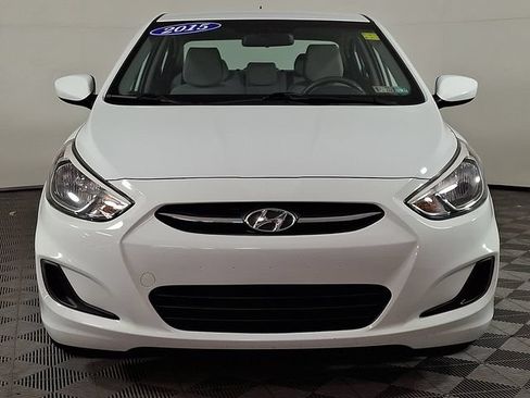 Used 2015 Hyundai Accent GLS FWD image 4