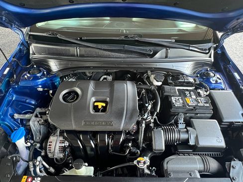 Used 2023 Kia Forte LXS image 31