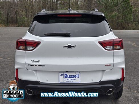 Used 2023 Chevrolet TrailBlazer RS w/ Sun and Liftgate Package image 18