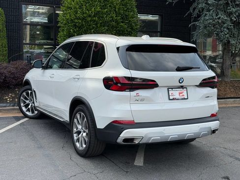 Used 2025 BMW X5 xDrive40i AWD/4WD image 19
