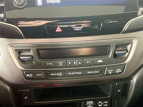 Used 2022 Honda Pilot EX-L image 16