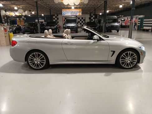 Used 2014 BMW 428i xDrive Convertible AWD/4WD image 5