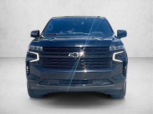 Used 2023 Chevrolet Suburban RST w/ Luxury Package AWD/4WD image 3