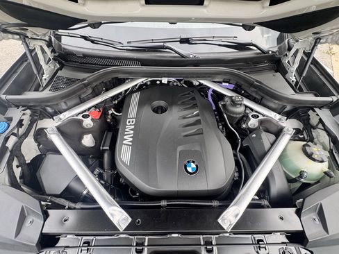 Used 2026 BMW X7 xDrive40i w/ Executive Package image 31