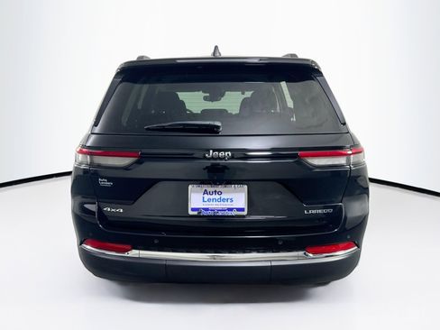 Used 2023 Jeep Grand Cherokee Laredo w/ Luxury Tech Group I image 6