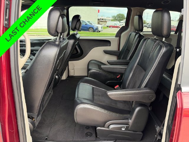 Used 2019 Dodge Grand Caravan SXT FWD image 20