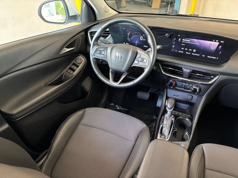 Used 2025 Buick Encore GX Preferred FWD image 29
