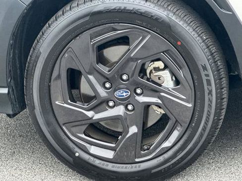 Certified 2025 Subaru Crosstrek 2.5i Sport w/ Crosstrek Mirror Package AWD/4WD image 31