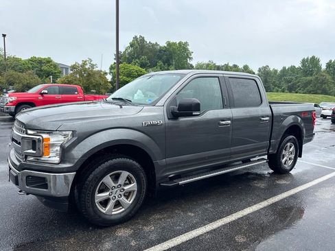 Used 2018 Ford F150 XLT w/ Equipment Group 302A Luxury AWD/4WD image 4