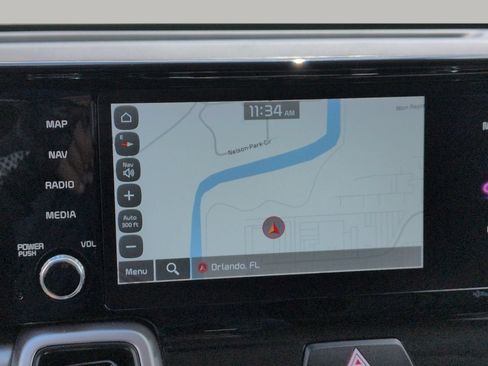 Certified 2023 Kia Sorento S FWD image 27