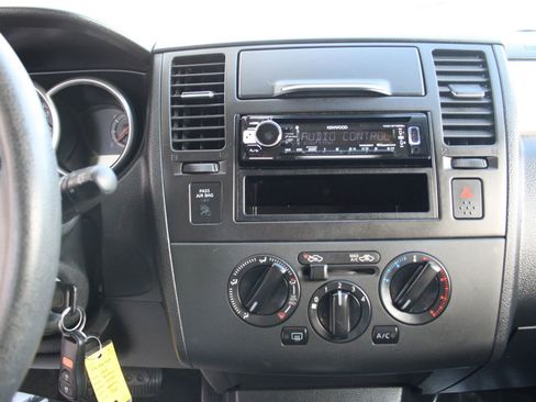 Used 2012 Nissan Versa 1.8 S w/ Plus Pkg image 21