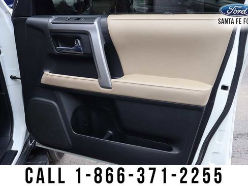 Used 2022 Toyota 4Runner SR5 Premium image 23