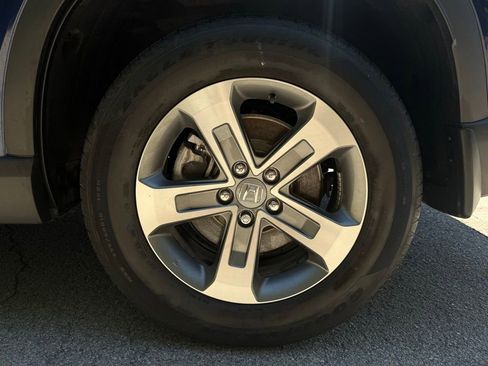 Used 2023 Honda Pilot EX-L image 8