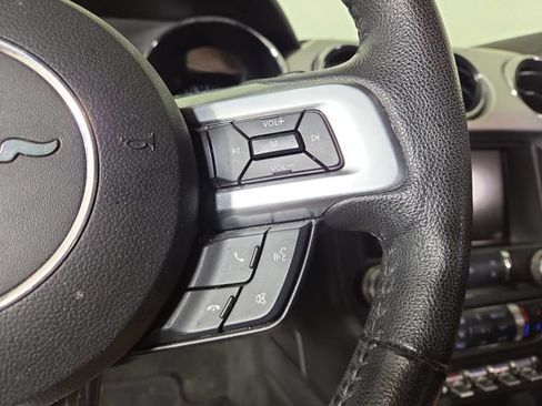 Used 2016 Ford Mustang Premium RWD image 23