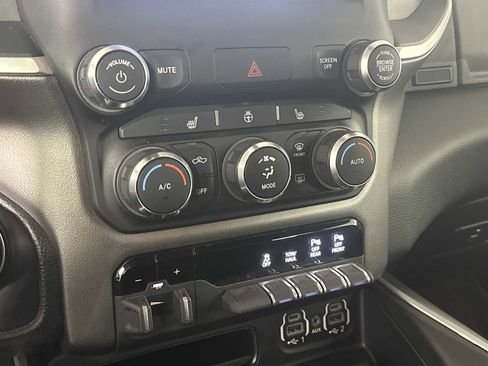 Used 2022 RAM 1500 Big Horn image 32