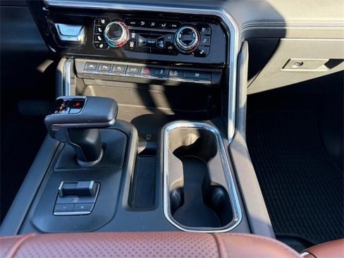 Used 2022 GMC Sierra 1500 Denali Ultimate image 15