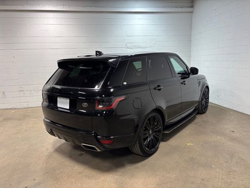 Used 2019 Land Rover Range Rover Sport HSE Dynamic AWD/4WD image 6