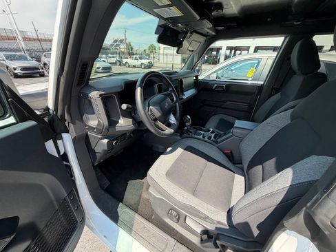 Used 2025 Ford Bronco Big Bend AWD/4WD image 5