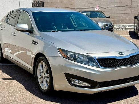 Used 2013 Kia Optima EX FWD image 2