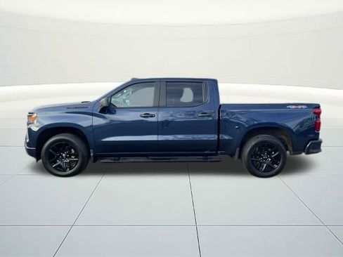 Used 2023 Chevrolet Silverado 1500 Custom w/ LPO, Dark Essentials Package image 2