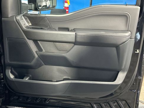 Used 2022 Ford F150 XLT w/ Equipment Group 302A High image 38