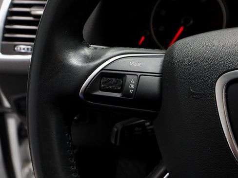 Used 2017 Audi Q5 2.0T Premium image 30