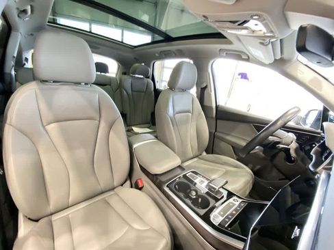 Used 2021 Audi Q7 2.0T Premium Plus w/ Premium Plus Package image 28