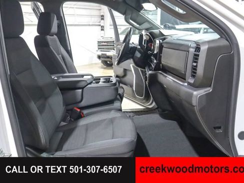 Used 2025 Chevrolet Silverado 2500 LT w/ Convenience Package AWD/4WD image 10