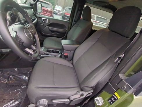 Certified 2021 Jeep Wrangler Sport S image 21