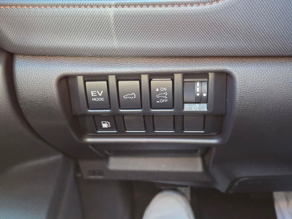 New 2026 Subaru Forester Touring AWD/4WD image 33