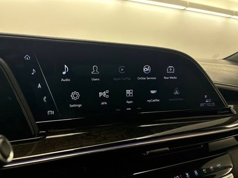 Used 2023 Cadillac Escalade Premium Luxury w/ LPO, Floor Liner Package AWD/4WD image 25