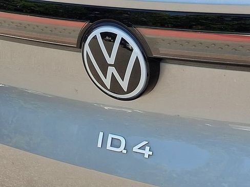 Used 2023 Volkswagen ID.4 S RWD image 35