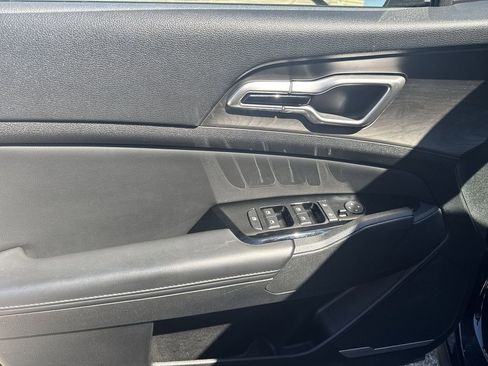 Used 2023 Kia Sportage X-Line w/ X-Line Premium Package image 15