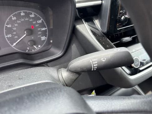 Used 2024 Toyota Corolla LE FWD image 17