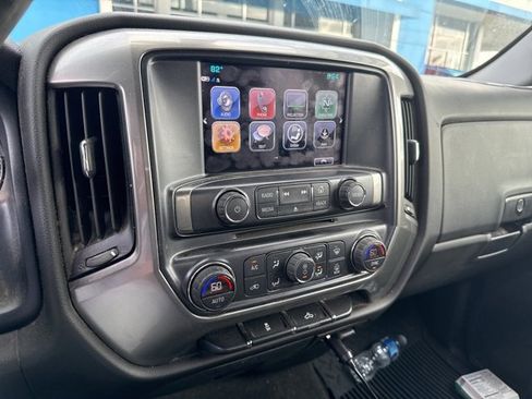 Used 2018 Chevrolet Silverado 1500 LT w/ All Star Edition image 12