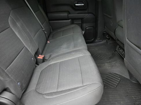 Used 2021 Chevrolet Silverado 1500 LT image 9