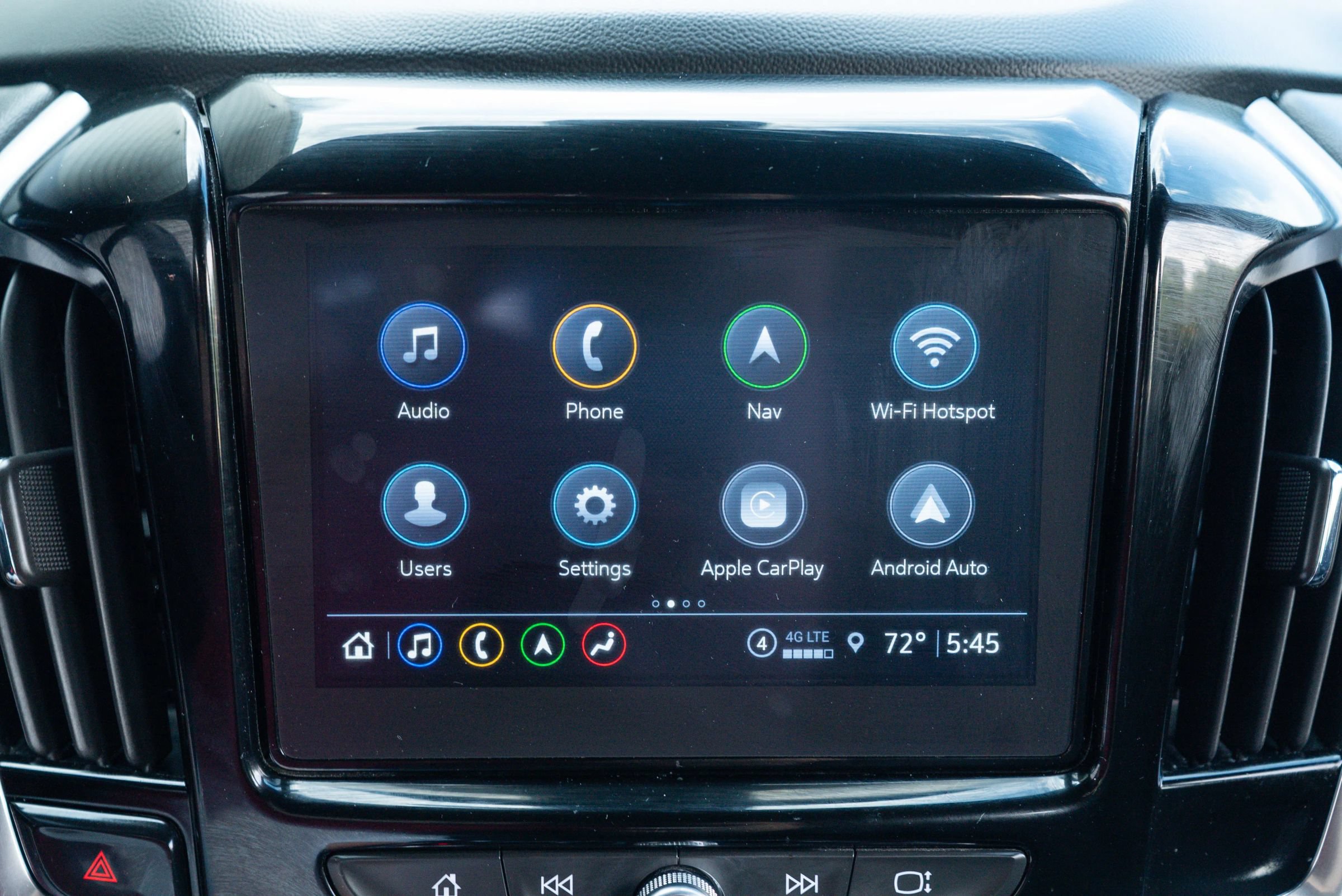 Used 2022 Chevrolet Traverse Premier AWD/4WD image 30