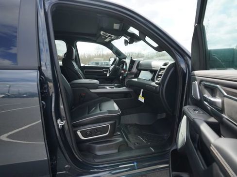 New 2026 RAM 1500 Laramie w/ Night Edition AWD/4WD image 18