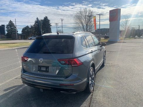 Used 2020 Volkswagen Tiguan SEL Premium R-Line w/ 3rd Row Seat Package image 7