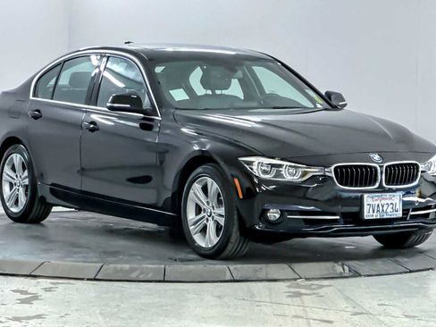Used 2017 BMW 330i 330i image 9