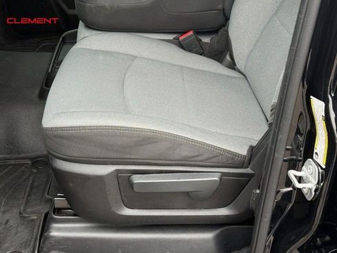 Used 2019 RAM 2500 Big Horn image 24