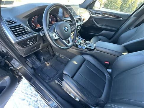 Used 2023 BMW X4 xDrive30i w/ Premium Package image 17