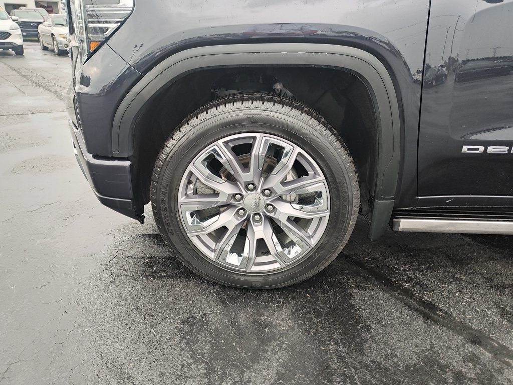 Used 2022 GMC Sierra 1500 Denali w/ Denali Reserve Package AWD/4WD image 10