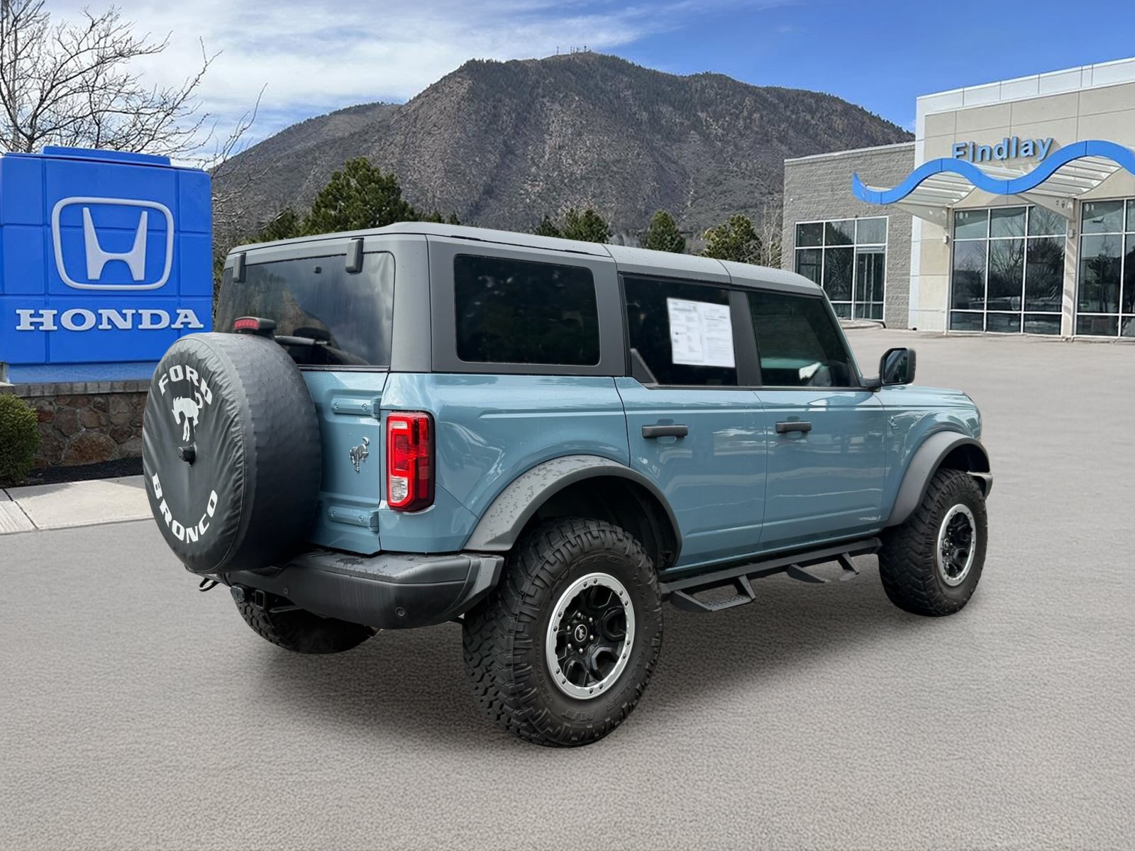 Used 2023 Ford Bronco Black Diamond w/ Sasquatch Package AWD/4WD image 5