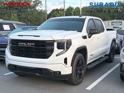 Used 2023 GMC Sierra 1500 Elevation w/ LPO, Elevation Black Package